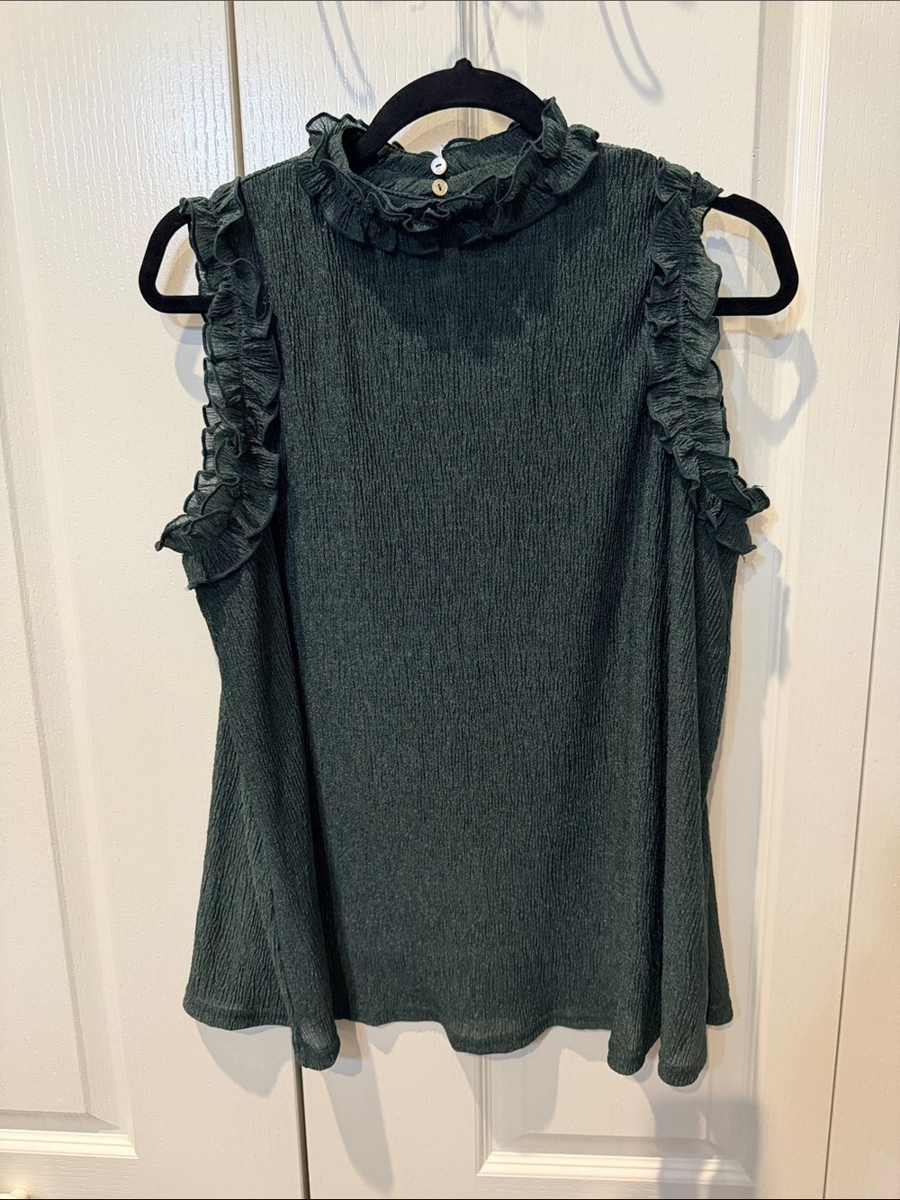 glam Ruffled Mock Neck Sleeveless Top - Green M